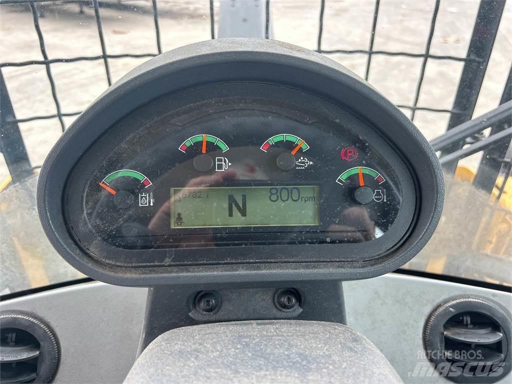 CAT 926M Chargeuse sur pneus