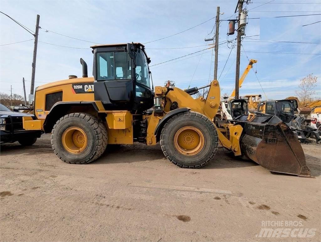 CAT 926M Chargeuse sur pneus