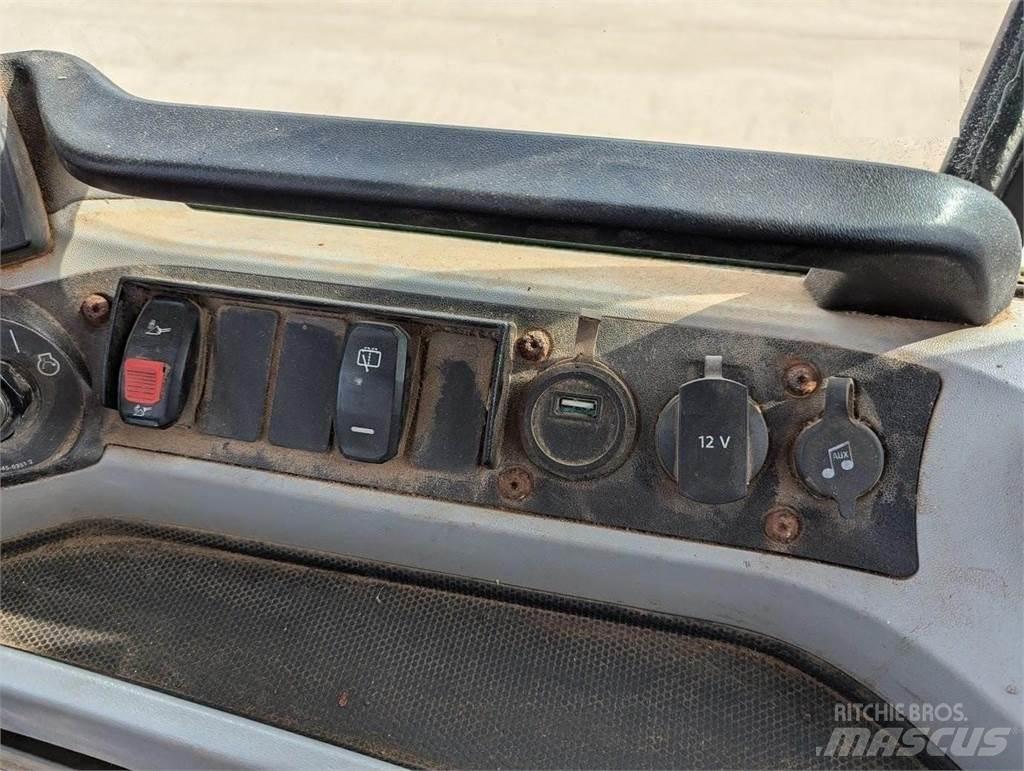 CAT 926M Chargeuse sur pneus