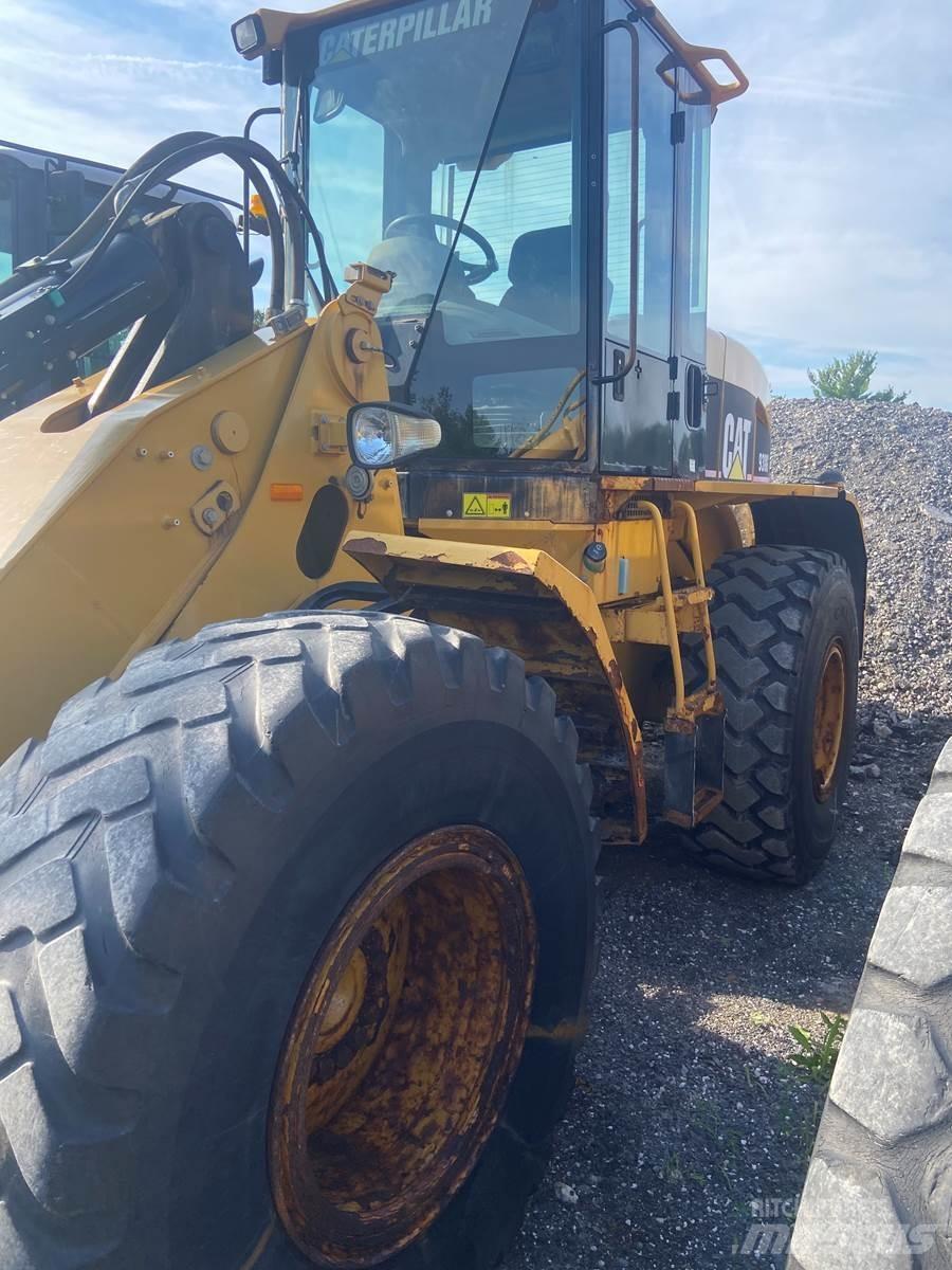 CAT 930G Chargeuse sur pneus