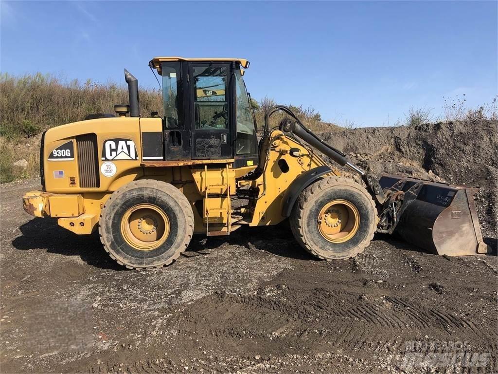 CAT 930G Chargeuse sur pneus