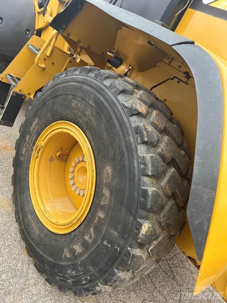 CAT 930K Chargeuse sur pneus