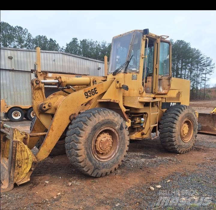 CAT 936E Chargeuse sur pneus