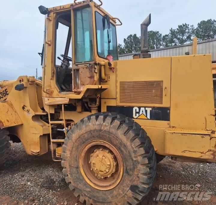 CAT 936E Chargeuse sur pneus