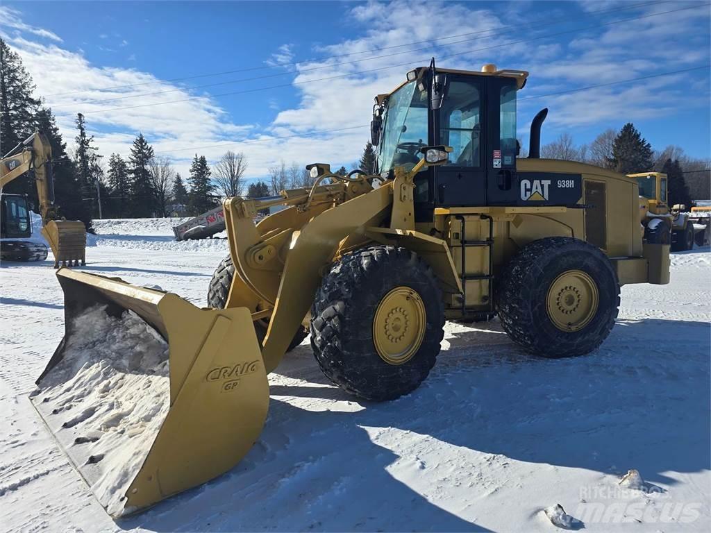 CAT 938H Chargeuse sur pneus