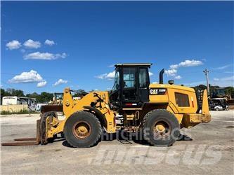 CAT 938M Chargeuse sur pneus