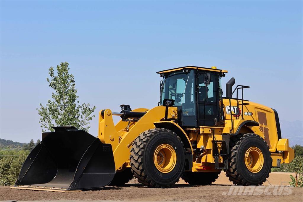 CAT 950M Chargeuse sur pneus