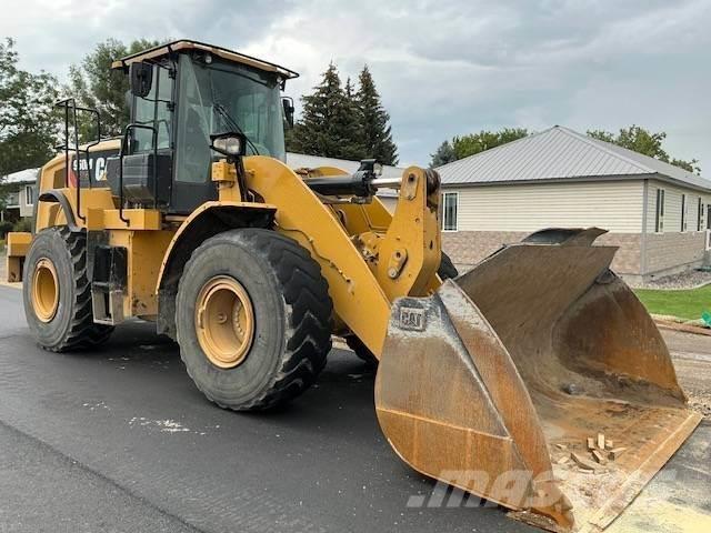 CAT 950M Chargeuse sur pneus