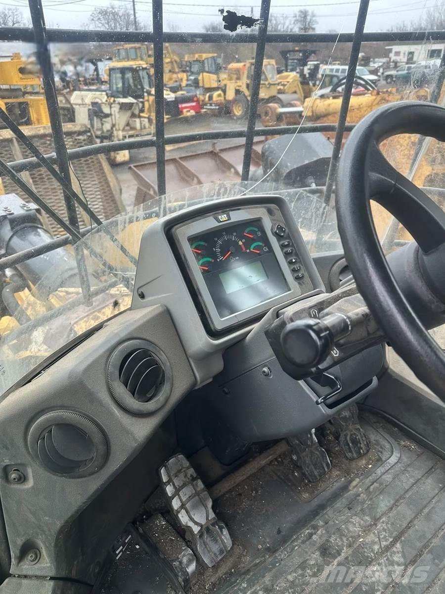 CAT 962K Chargeuse sur pneus