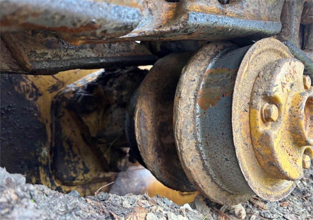 CAT 963B Chargeuse sur chenilles