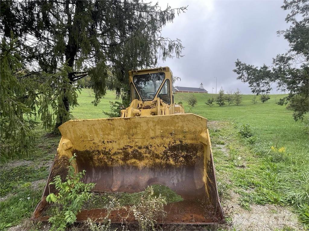 CAT 966 Chargeuse sur pneus