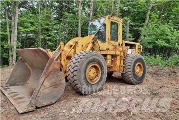 CAT 966C Chargeuse sur pneus