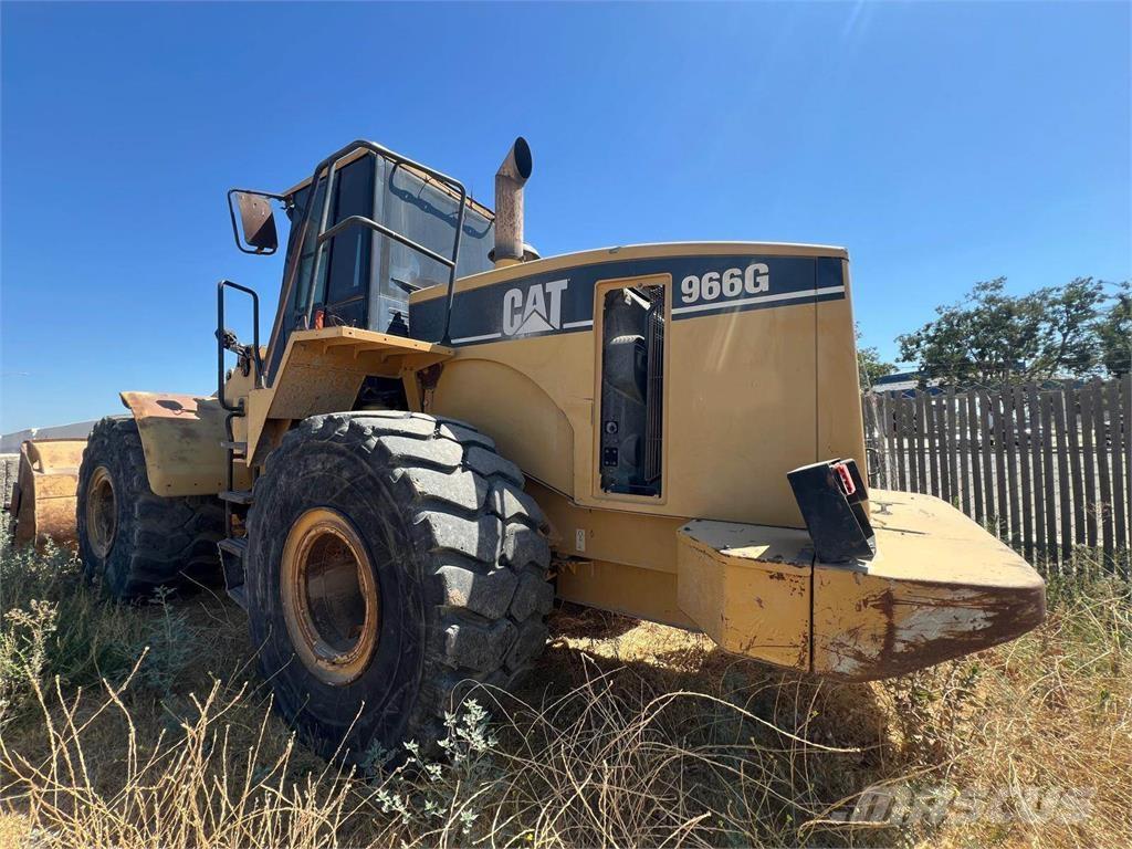 CAT 966G Chargeuse sur pneus
