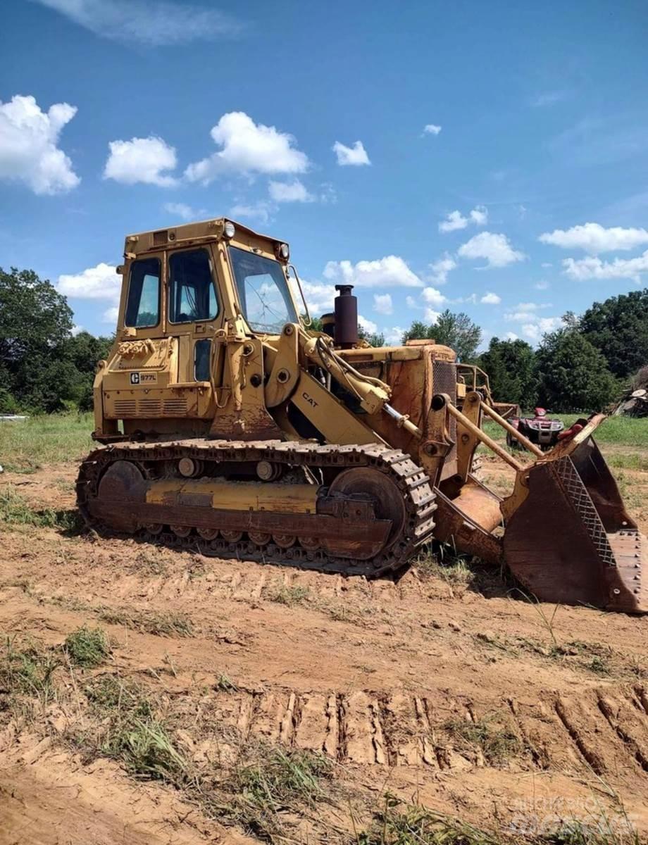 CAT 977L Bouteurs sur chenilles