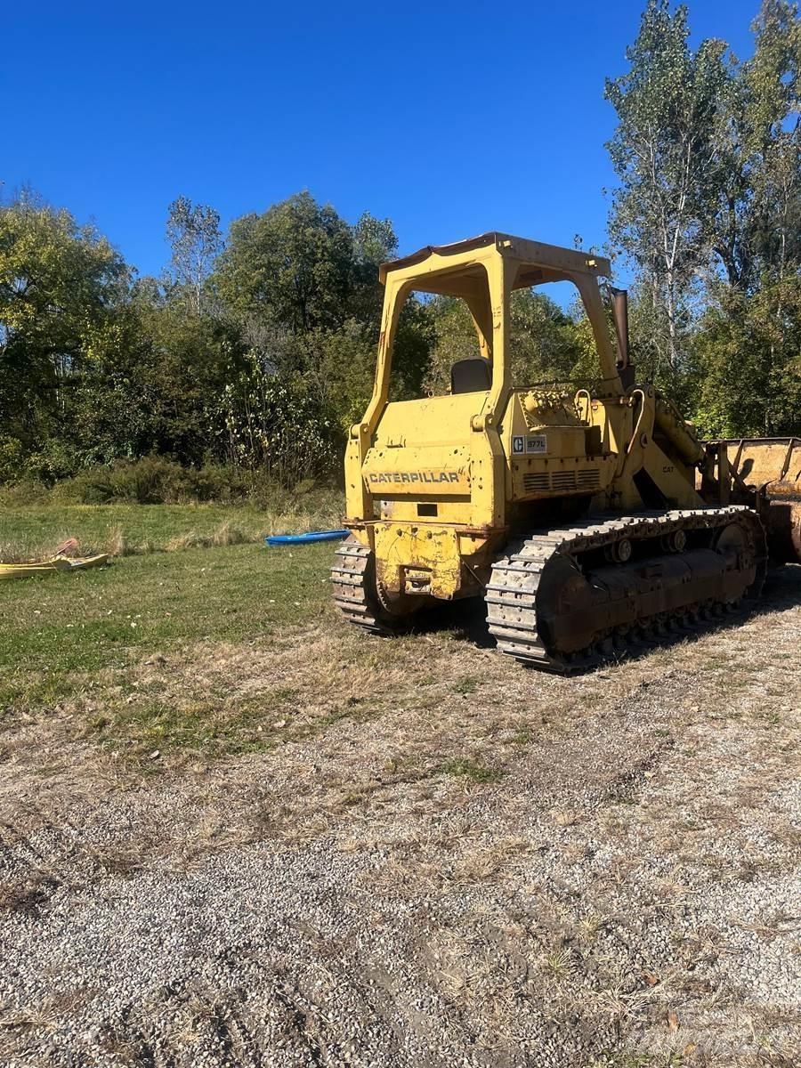 CAT 977L Chargeuse sur chenilles