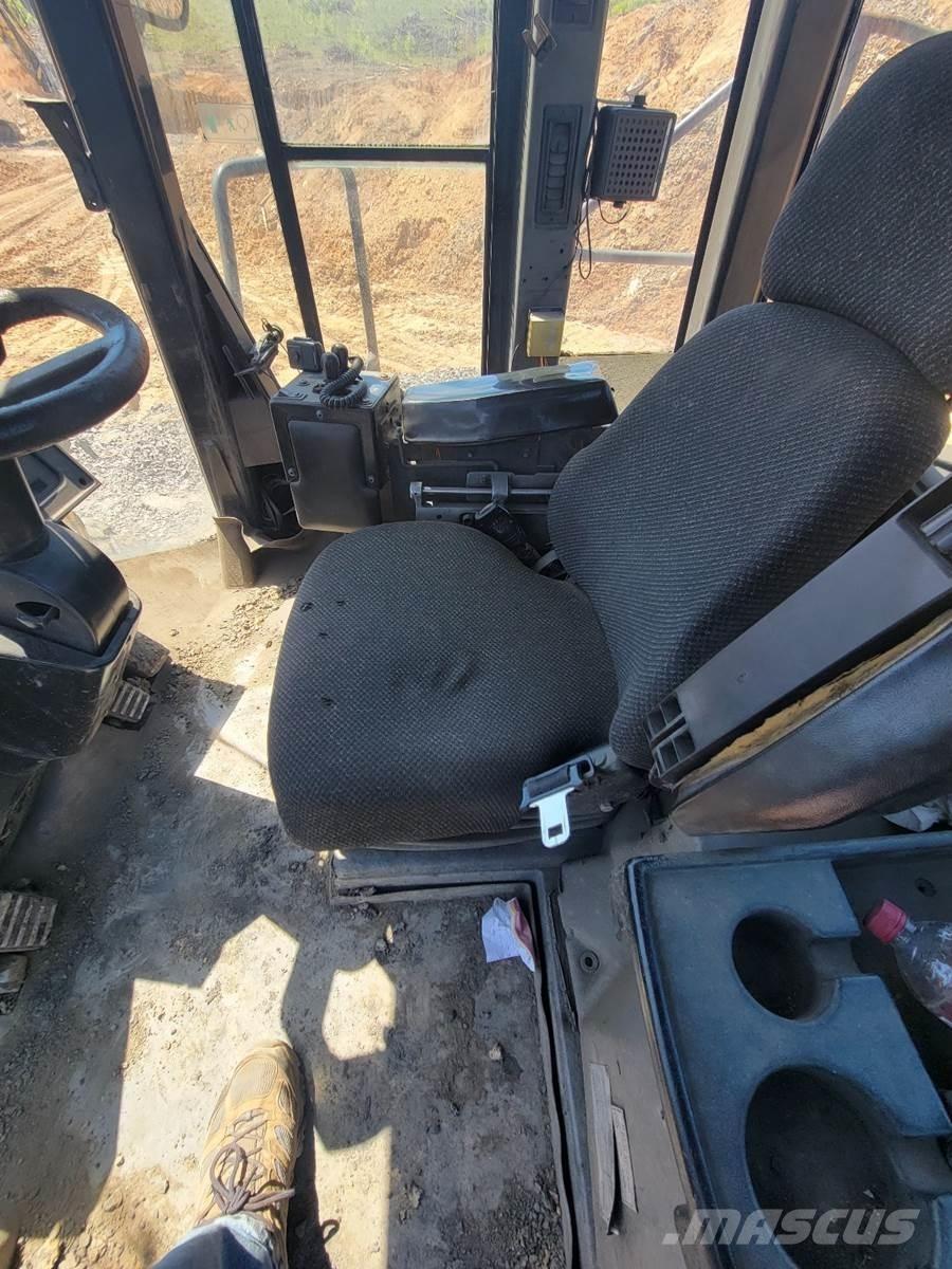 CAT 980G Chargeuse sur pneus