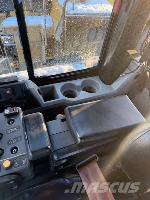 CAT 980M Chargeuse sur pneus