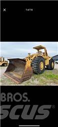CAT 988 Chargeuse sur pneus