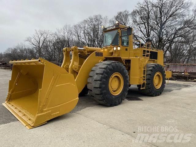 CAT 988B Chargeuse sur pneus