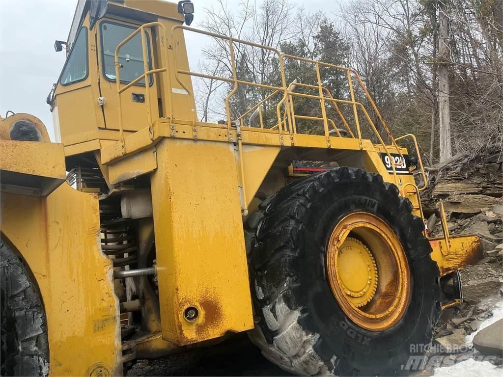 CAT 992D Chargeuse sur pneus
