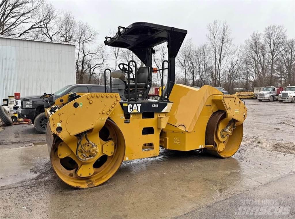 CAT CB64 Rouleaux monocylindre