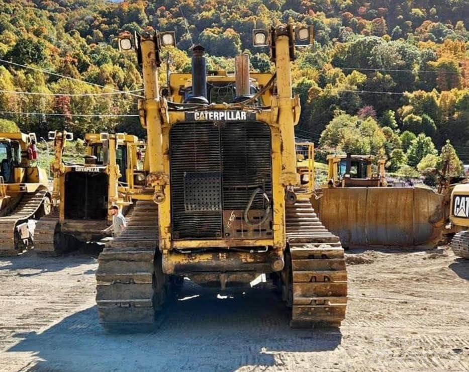 CAT D10T Bouteurs sur chenilles