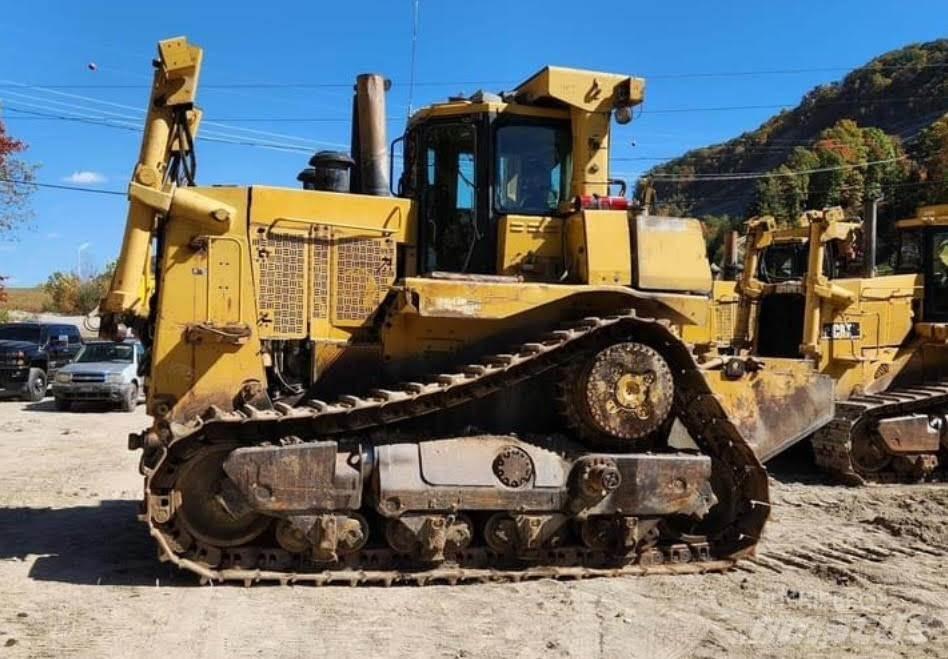 CAT D10T Bouteurs sur chenilles