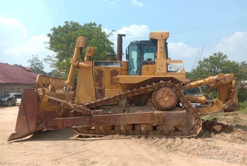 CAT D10T Bouteurs sur chenilles