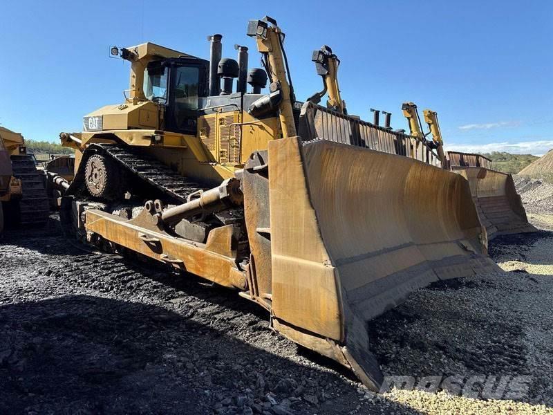 CAT D11T Bouteurs sur chenilles