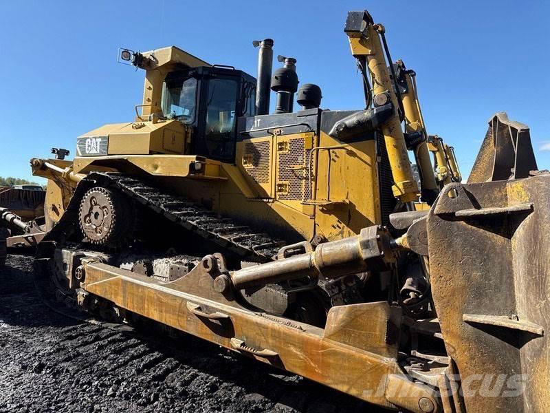 CAT D11T Bouteurs sur chenilles
