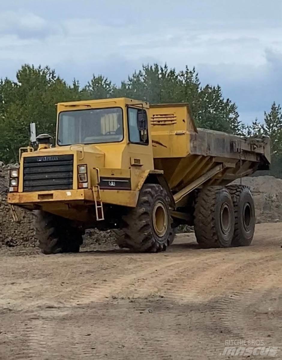 CAT D250B Tombereau articulé