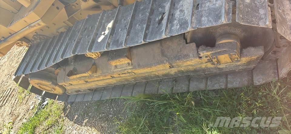 CAT D3C XL Bouteurs sur chenilles