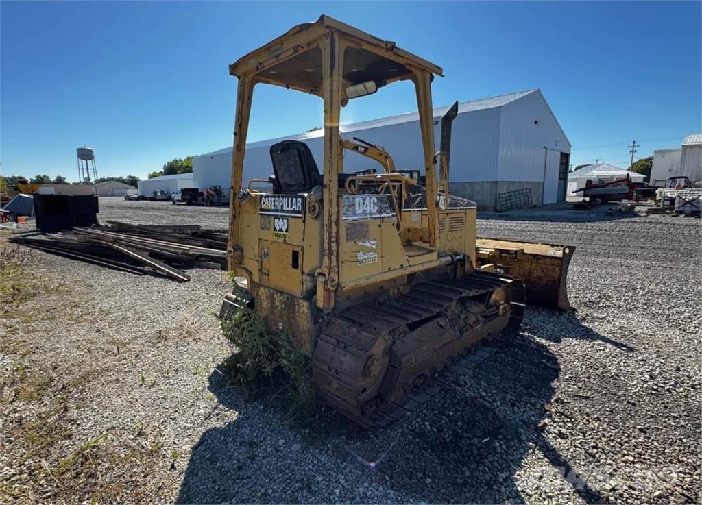 CAT D4C Bouteurs sur chenilles