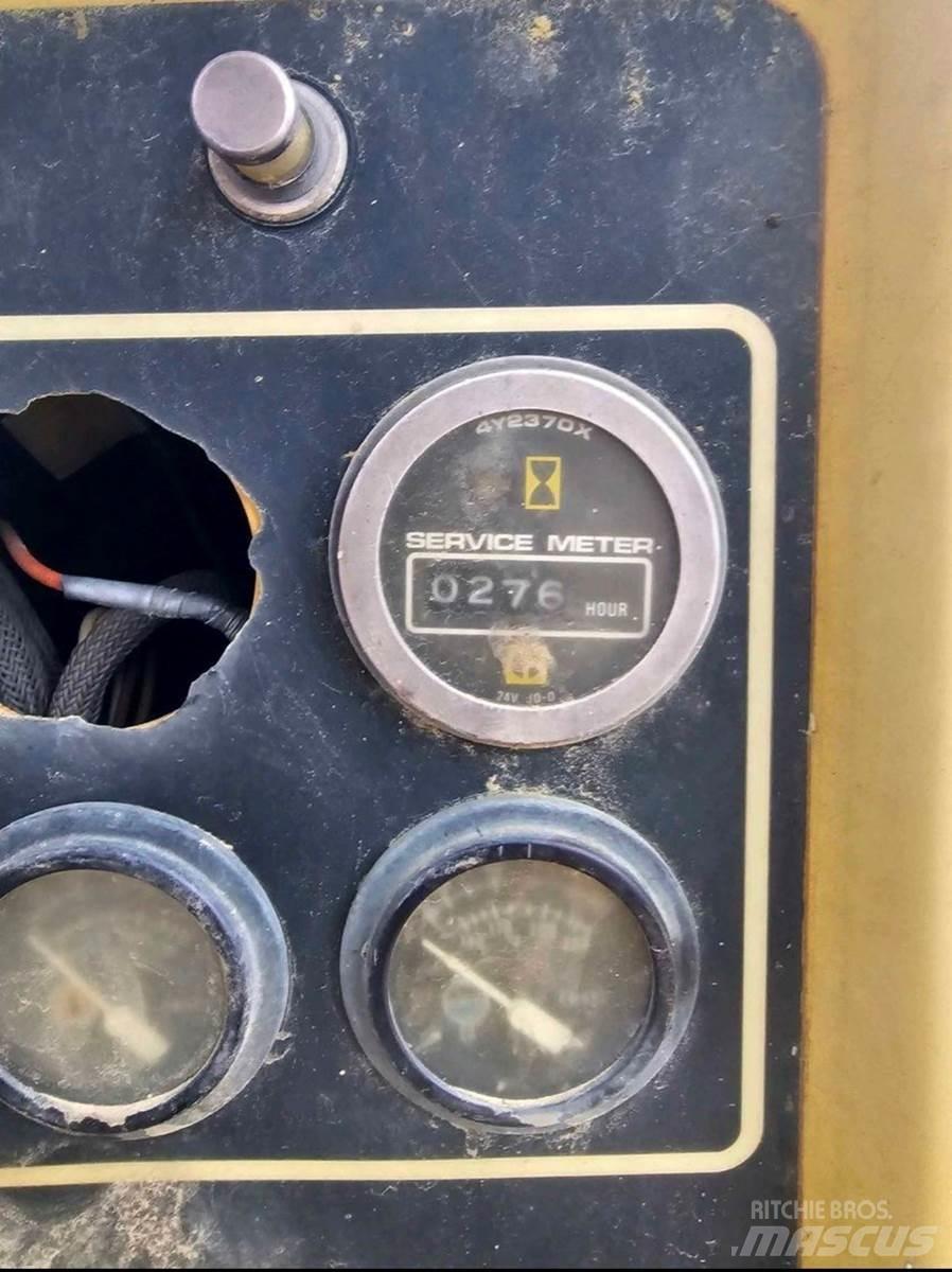 CAT D4H II Bouteurs sur chenilles