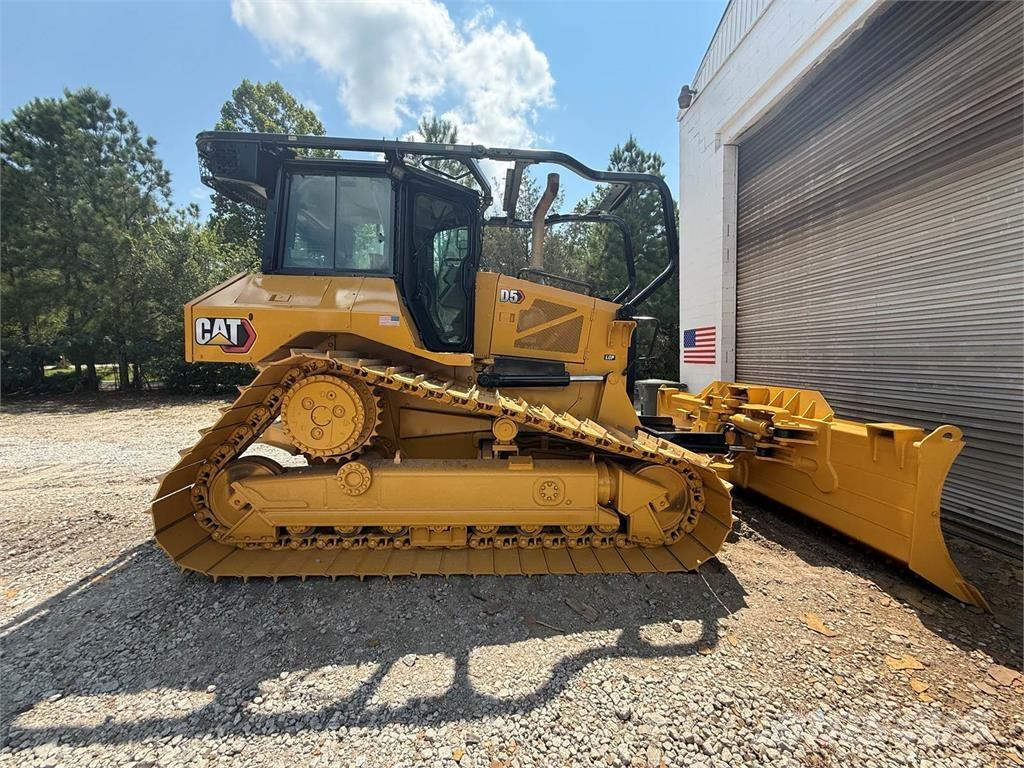 CAT D5 LGP Bouteurs sur chenilles