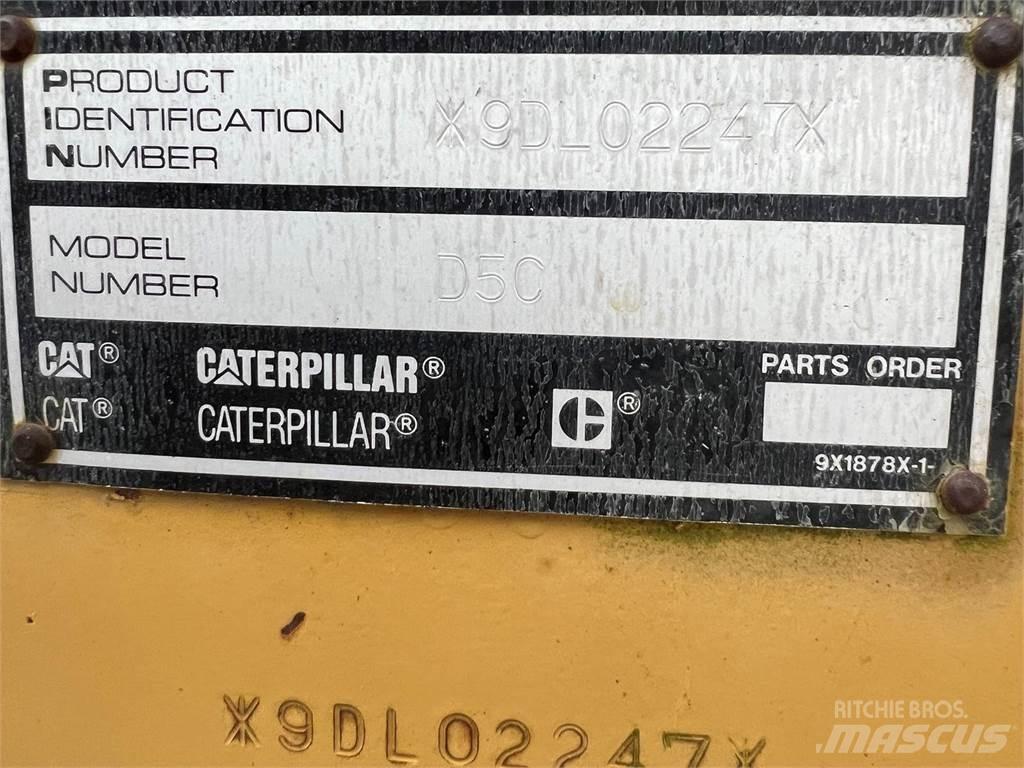 CAT D5C Bouteurs sur chenilles