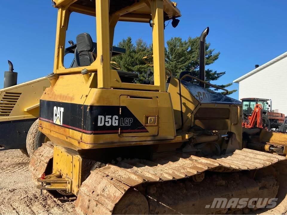 CAT D5G Bouteurs sur chenilles