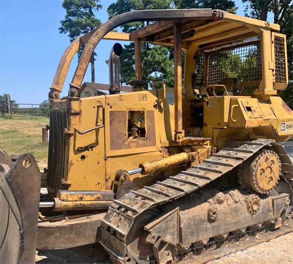 CAT D5H Bouteurs sur chenilles