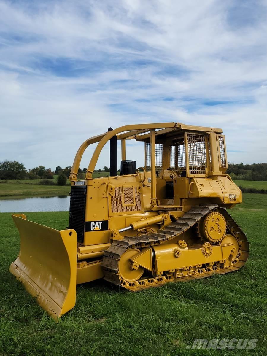 CAT D5H Bouteurs sur chenilles
