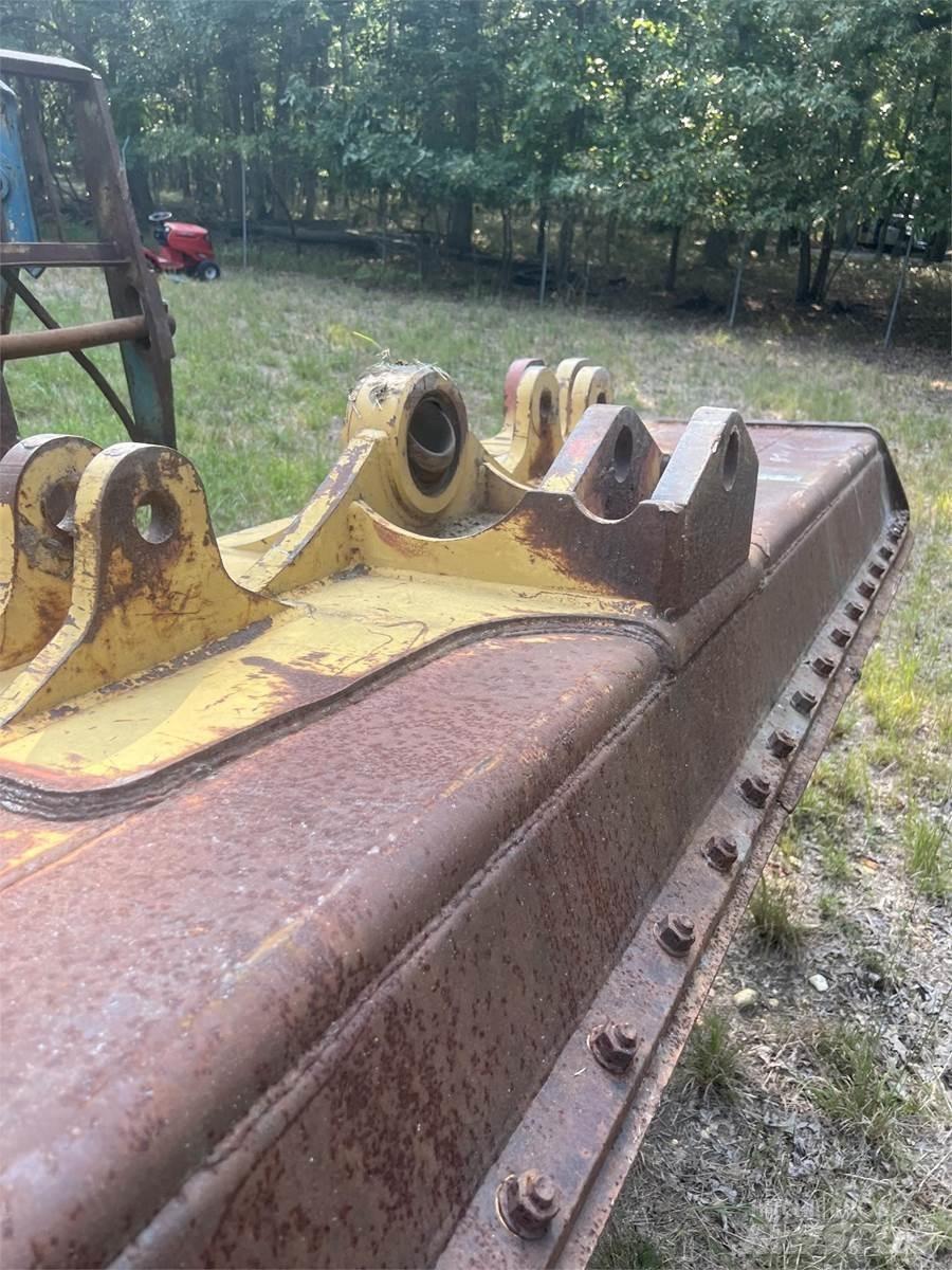 CAT D5K Lame