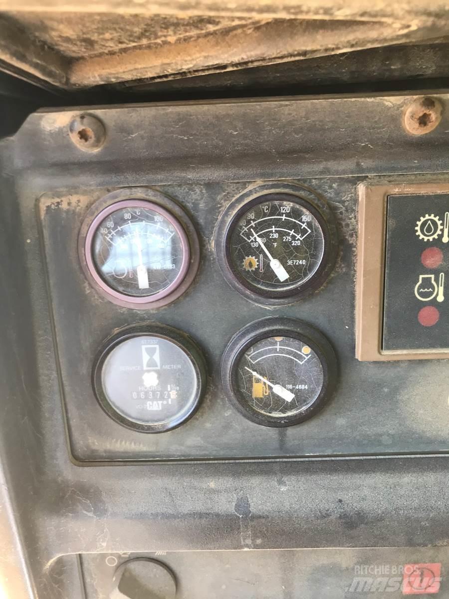 CAT D5M Bouteurs sur chenilles