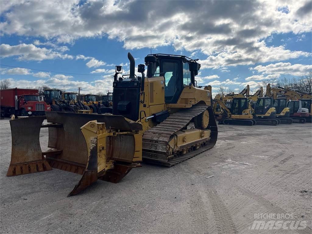 CAT D6 Bouteurs sur chenilles