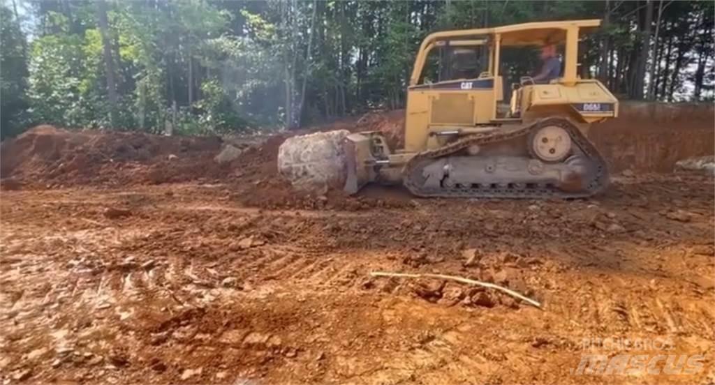 CAT D6M XL Bouteurs sur chenilles