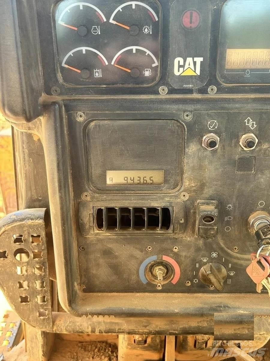 CAT D6N XL Bouteurs sur chenilles