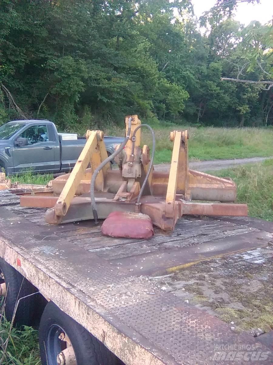 CAT D6R Scarificateur