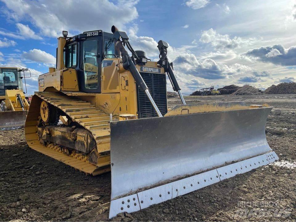 CAT D6T Bouteurs sur chenilles