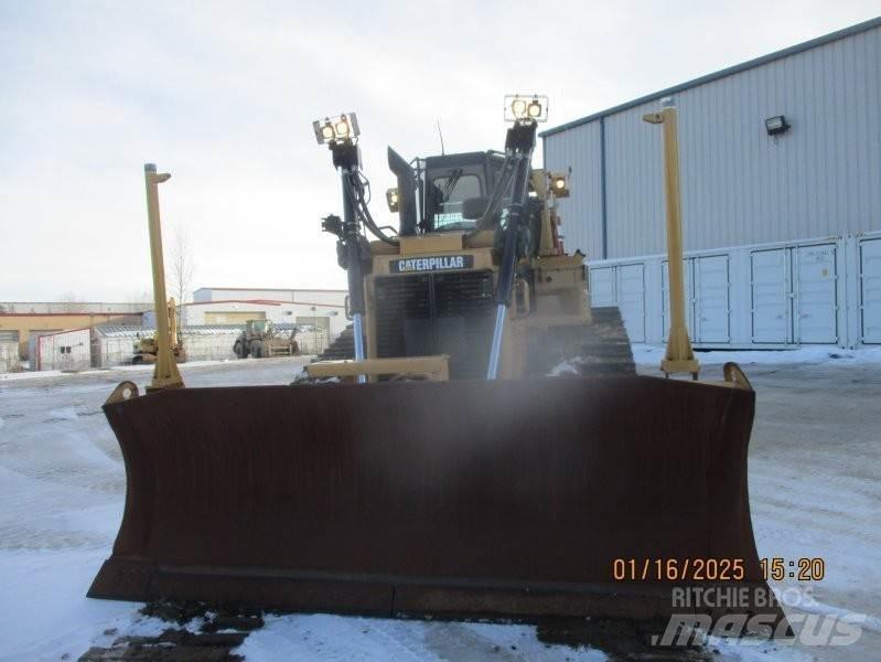 CAT D6T Bouteurs sur chenilles