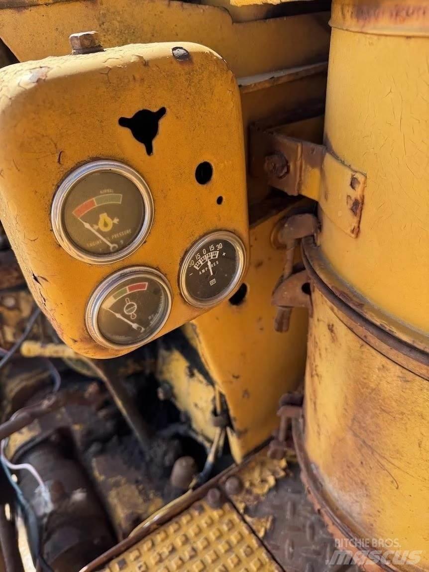 CAT D7 Bouteurs sur chenilles