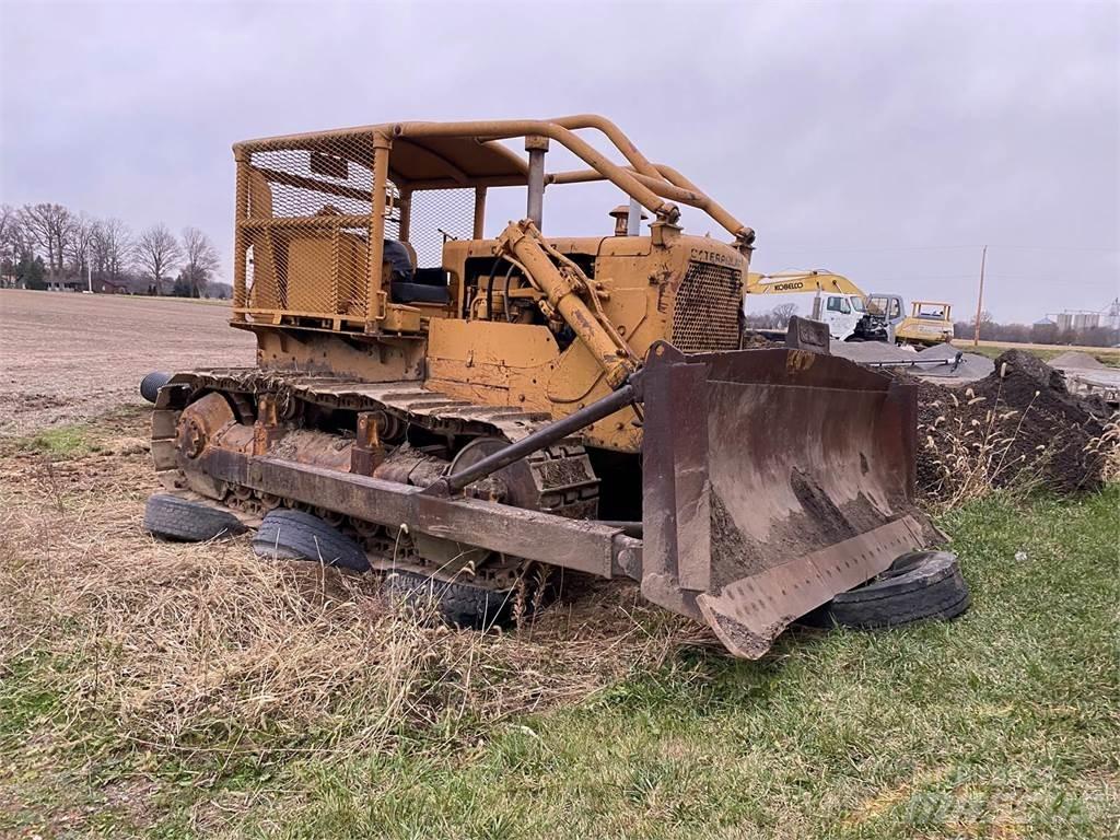 CAT D7E Bouteurs sur chenilles