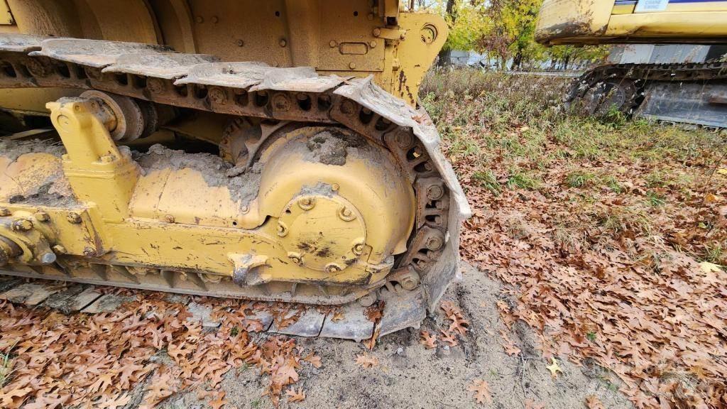 CAT D7F Bouteurs sur chenilles